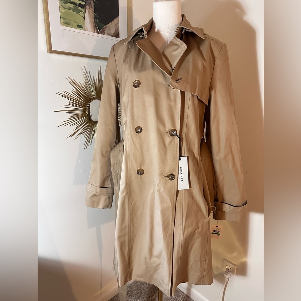 Cole Haan Double-Breasted Tan Trench Coat L - Picture 2 of 11